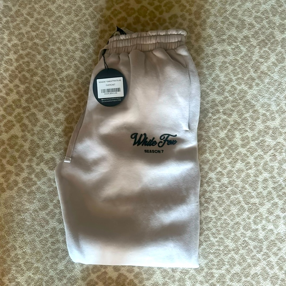 White Fox season 7 sweatpants size XS